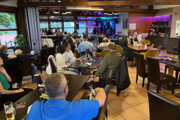 Dropzone Live im Restaurant FERDINAND Stuttgart Degerloch, Bild 8