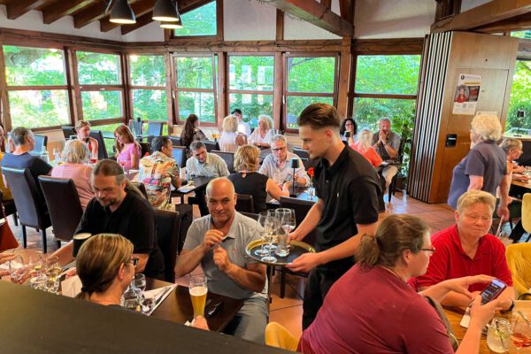 Dinnerabend-restaurant-ferdinand-wommy-wonder-220625-01